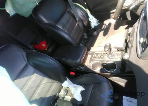 2019 Kia Sorento 3.3L Sxl z USA, uszkodzony, nr VIN 5XYPK4A52KG447243